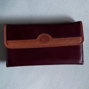 Buxton Carolina Leather Wallet Planner